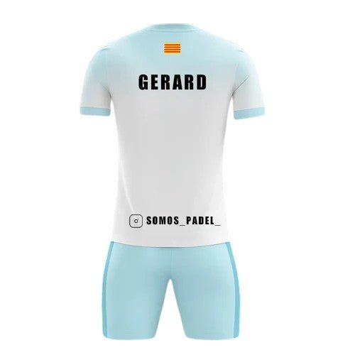 Conjunto de Pádel Blanco y Azul Claro - Edición Especial "Somos Padel" - Sarposhop