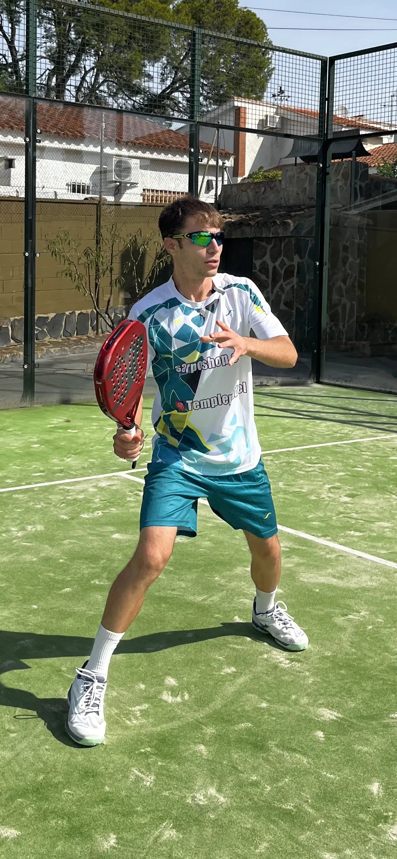 Camiseta de Pádel Blanca y Turquesa Geométrica - Sarposhop